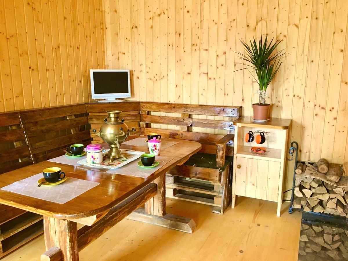 Hotel Rioro à Myrhorod Extérieur photo